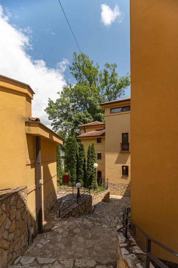 Apartman Modena Lux Vrnjačka Banja Extérieur photo