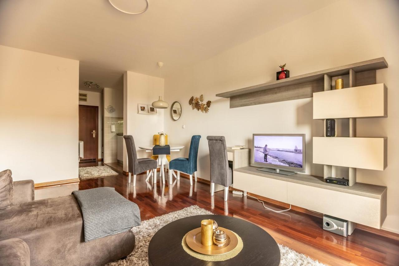 Apartman Modena Lux Vrnjačka Banja Extérieur photo
