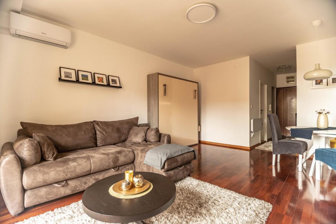 Apartman Modena Lux Vrnjačka Banja Extérieur photo